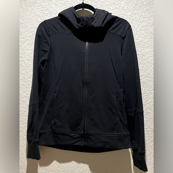 Lululemon Full Zip Black Hoodie Jacket Size 4 Thumb Holes - Picture 1 of 7